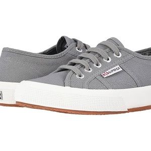 Superga Sneakers